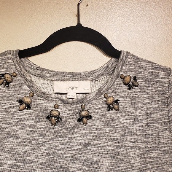 Loft Top - Picture 3 of 3